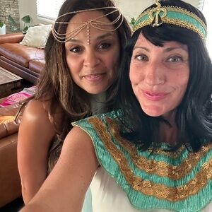 Meet your Posher, Cheri